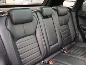 LAND ROVER RANGE ROVER EVOQUE 2.0 TD4 HSE Dynamic SUV 5dr Diesel Auto 4WD Euro 6 (s/s) (180 ps