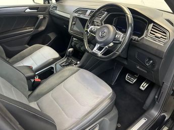 VOLKSWAGEN TIGUAN 1.5 TSI EVO R-Line Tech SUV 5dr Petrol DSG Euro 6 (s/s) (150 ps)
