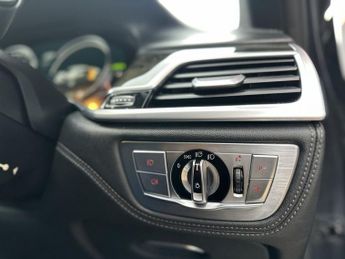 BMW 7 SERIES 3.0 740d M Sport Saloon 4dr Diesel Auto xDrive Euro 6 (s/s) (320