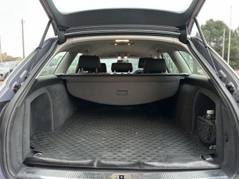 AUDI A6 AVANT 2.0 TDI SE Estate 5dr Diesel CVT (178 g/km, 138 bhp)