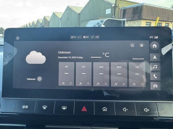 MG Mg4 64kWh Trophy Long Range Hatchback 5dr Electric Auto (203 ps)