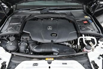 MERCEDES-BENZ C-CLASS 2.1 C220 BlueTEC AMG Line Saloon 4dr Diesel G-Tronic+ Euro 6 (s/