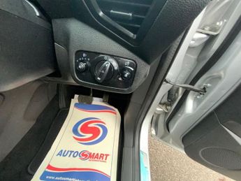 FORD KUGA 1.5 TDCi Titanium SUV 5dr Diesel Powershift Euro 6 (s/s) (120 ps