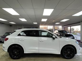 AUDI Q3 1.5 TFSI CoD 35 Sport SUV 5dr Petrol S Tronic Euro 6 (s/s) (150 