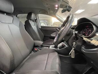 AUDI Q3 1.5 TFSI CoD 35 Sport SUV 5dr Petrol S Tronic Euro 6 (s/s) (150 