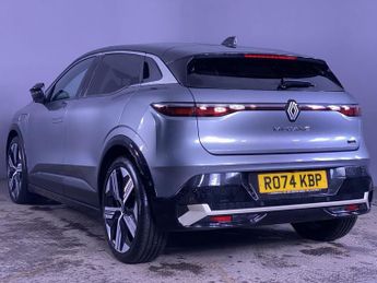 RENAULT MEGANE E-TECH comfort range 60kWh iconic Hatchback 5dr Electric Auto (220 ps)