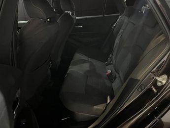 SUZUKI SWACE 1.8h SZ-T Estate 5dr Petrol Hybrid CVT Euro 6 (s/s) (122 ps)