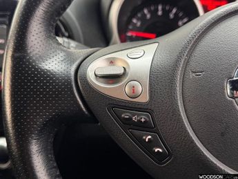 NISSAN JUKE 1.6 Tekna SUV 5dr Petrol XTRON Euro 6 (117 ps)