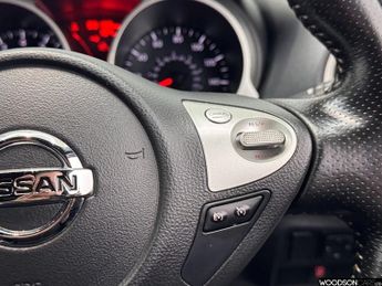 NISSAN JUKE 1.6 N-Connecta SUV 5dr Petrol XTRON Euro 6 (117 ps)