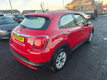 Fiat 500 1.6 E-Torq Pop Star SUV 5dr Petrol Manual Euro 6 (110 ps)