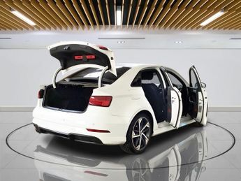 AUDI A3 1.5 TFSI CoD 35 Black Edition Saloon 4dr Petrol S Tronic Euro 6 