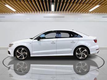 AUDI A3 1.5 TFSI CoD 35 Black Edition Saloon 4dr Petrol S Tronic Euro 6 