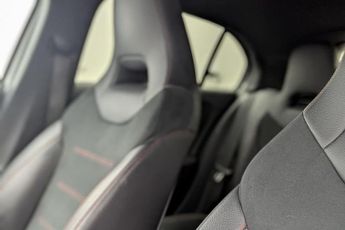 MERCEDES-BENZ A-CLASS 1.5 A180d AMG Line Hatchback 5dr Diesel 7G-DCT Euro 6 (s/s) (116