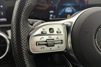 MERCEDES-BENZ A-CLASS 1.5 A180d AMG Line Hatchback 5dr Diesel 7G-DCT Euro 6 (s/s) (116