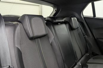 PEUGEOT E-2008 50kWh GT SUV 5dr Electric Auto (136 ps)