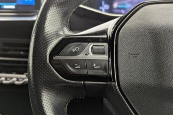PEUGEOT E-2008 50kWh GT SUV 5dr Electric Auto (136 ps)