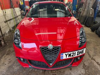 Alfa Romeo Giulietta 1.6 JTDM-2 Sprint Hatchback 5dr Diesel TCT Euro 6 (s/s) (120 bhp