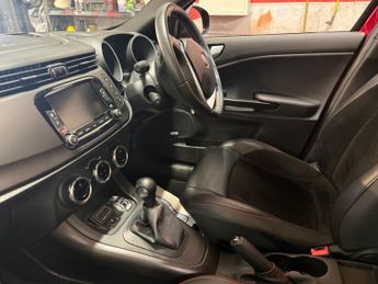 ALFA ROMEO GIULIETTA 1.6 JTDM-2 Sprint Hatchback 5dr Diesel TCT Euro 6 (s/s) (120 bhp