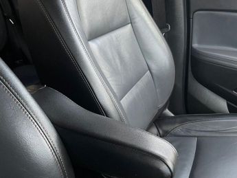 VAUXHALL MOKKA 1.4T SE SUV 5dr Petrol Auto 2WD Euro 5 (140 ps)