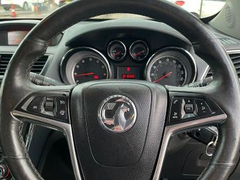 VAUXHALL MOKKA 1.4T SE SUV 5dr Petrol Auto 2WD Euro 5 (140 ps)