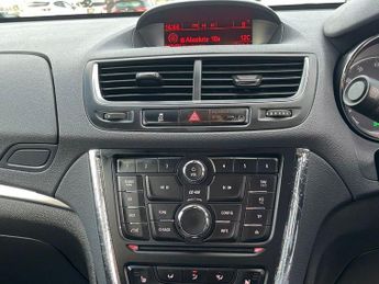 VAUXHALL MOKKA 1.4T SE SUV 5dr Petrol Auto 2WD Euro 5 (140 ps)