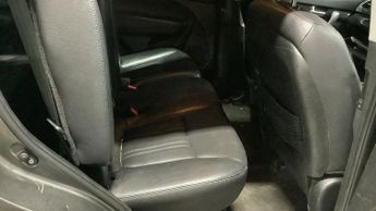 KIA SORENTO 2.2 CRDi KX-2 SUV 5dr Diesel Auto AWD Euro 5 (194 bhp)
