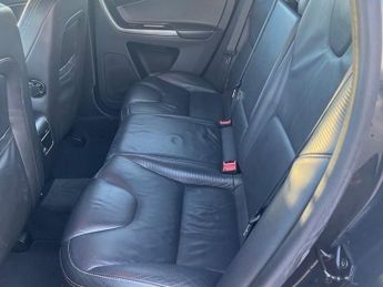 VOLVO XC60 2.0 D4 R-Design SUV 5dr Diesel Geartronic Euro 5 (163 ps)