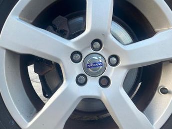 VOLVO XC60 2.0 D4 R-Design SUV 5dr Diesel Geartronic Euro 5 (163 ps)