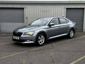 Skoda Superb 1.6 TDI S Hatchback 5dr Diesel Manual Euro 6 (s/s) (120 ps)