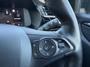 VAUXHALL Corsa Electric 50kWh Elite Nav Premium Hatchback 5dr Electric Auto (7.4Kw Charg