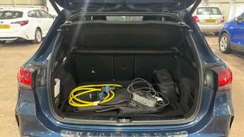 MERCEDES-BENZ 180 1.3 GLA250e 15.6kWh Exclusive Edition SUV 5dr Petrol Plug-in Hyb