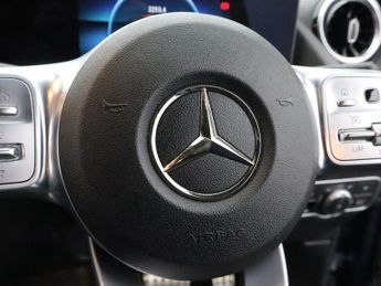 MERCEDES-BENZ GLA CLASS 1.3 GLA250e 15.6kWh Exclusive Edition SUV 5dr Petrol Plug-in Hyb