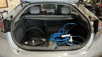 HYUNDAI IONIQ 38.3kWh Premium Hatchback 5dr Electric Auto (136 ps)