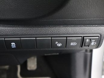 TOYOTA COROLLA 2.0 VVT-h GPF Icon Tech Hatchback 5dr Petrol Hybrid CVT Euro 6 (