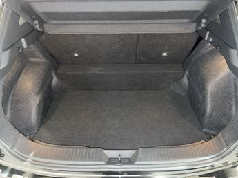 NISSAN QASHQAI 1.3 DIG-T MHEV Acenta Premium SUV 5dr Petrol Hybrid XTRON Euro 6