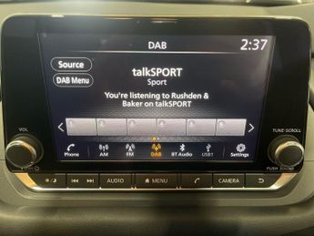 NISSAN QASHQAI 1.3 DIG-T MHEV Acenta Premium SUV 5dr Petrol Hybrid XTRON Euro 6