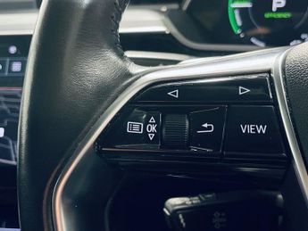 AUDI E-TRON 50 Technik SUV 5dr Electric Auto quattro 71.2kWh (313 ps)