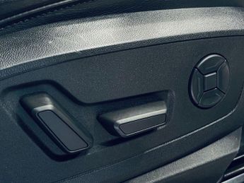 AUDI E-TRON 50 Technik SUV 5dr Electric Auto quattro 71.2kWh (313 ps)