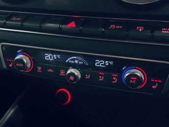 AUDI S3 2.0 TFSI Sportback 5dr Petrol S Tronic quattro Euro 6 (s/s) (Nav