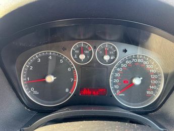 FORD C-MAX 1.6 16v Zetec MPV 5dr Petrol Manual (164 g/km, 99 bhp)