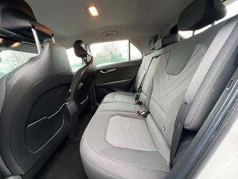 KIA NIRO 64.8kWh 2 Auto 5dr