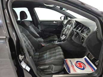 VOLKSWAGEN GOLF 2.0 TDI BlueMotion Tech GTD Hatchback 5dr Diesel DSG Euro 6 (s/s