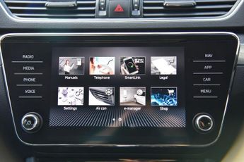 SKODA SUPERB 1.4 TSI iV 13kWh SE L Hatchback 5dr Petrol Plug-in Hybrid DSG Eu