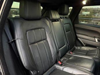 LAND ROVER RANGE ROVER SPORT 3.0 SD V6 HSE Dynamic SUV 5dr Diesel Auto 4WD Euro 6 (s/s) (306 