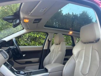 LAND ROVER RANGE ROVER EVOQUE 2.2 SD4 Pure Tech SUV 5dr Diesel Auto 4WD Euro 5 (s/s) (190 ps)