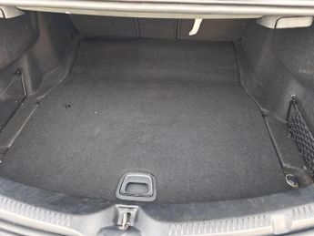 MERCEDES-BENZ E-CLASS 2.0 E220d AMG Line (Premium Plus) Coupe 2dr Diesel G-Tronic+ Eur