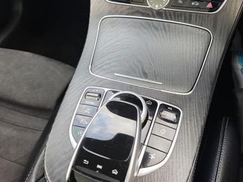 MERCEDES-BENZ E-CLASS 2.0 E220d AMG Line (Premium Plus) Coupe 2dr Diesel G-Tronic+ Eur