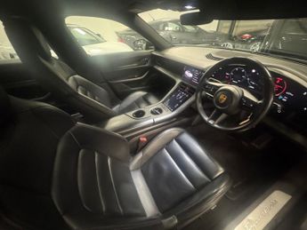 PORSCHE TAYCAN Performance Plus 93.4kWh Turbo Saloon 4dr Electric Auto 4WD (680