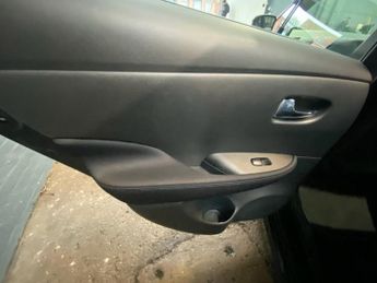 NISSAN LEAF 40kWh Acenta Hatchback 5dr Electric Auto (150 ps)