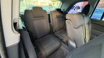 VAUXHALL ZAFIRA 1.9 CDTi SRi MPV 5dr Diesel Auto Euro 4 (150 bhp)
